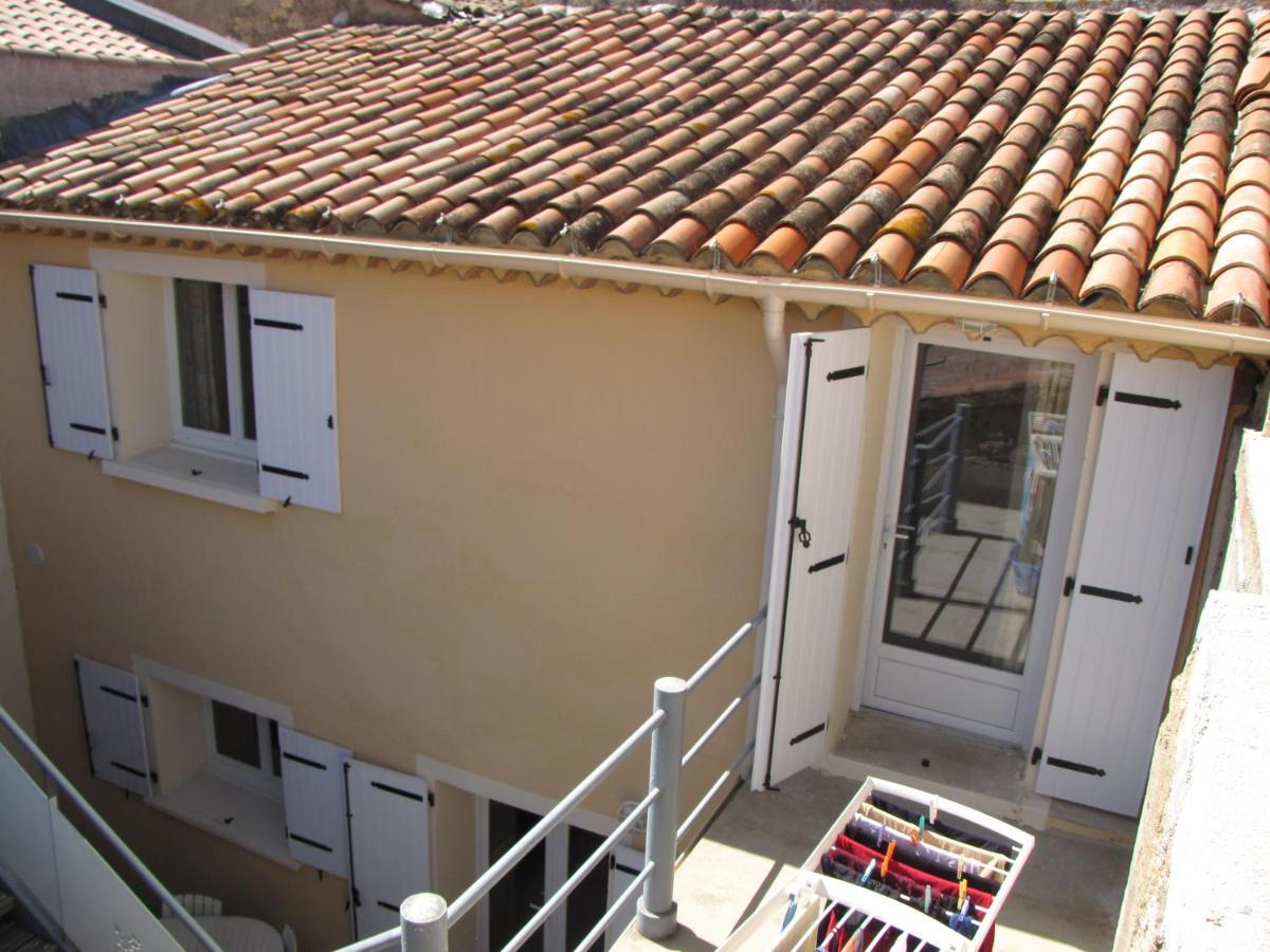Maison De Village Entre Mer Et Montagne Roujan Exterior foto
